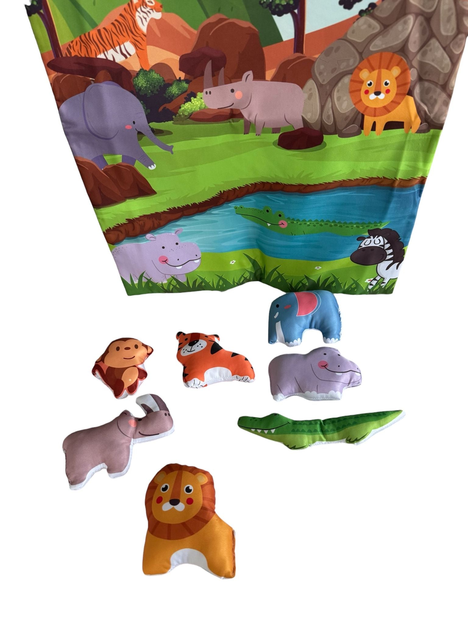 Set jucării bebeluși din pluș cu saltea de joacă – Animale safari, 2 în 1