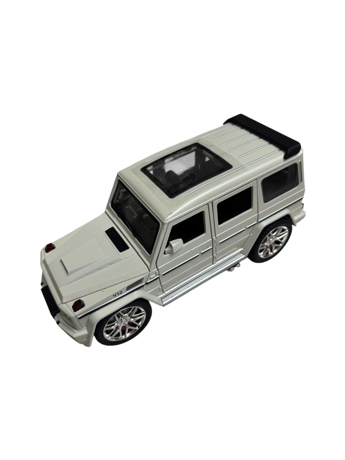 Mașină Jucărie cu Telecomandă Off-Road, RC, 1:24, 2.4GHz, 6WD, cu lumini și sunet