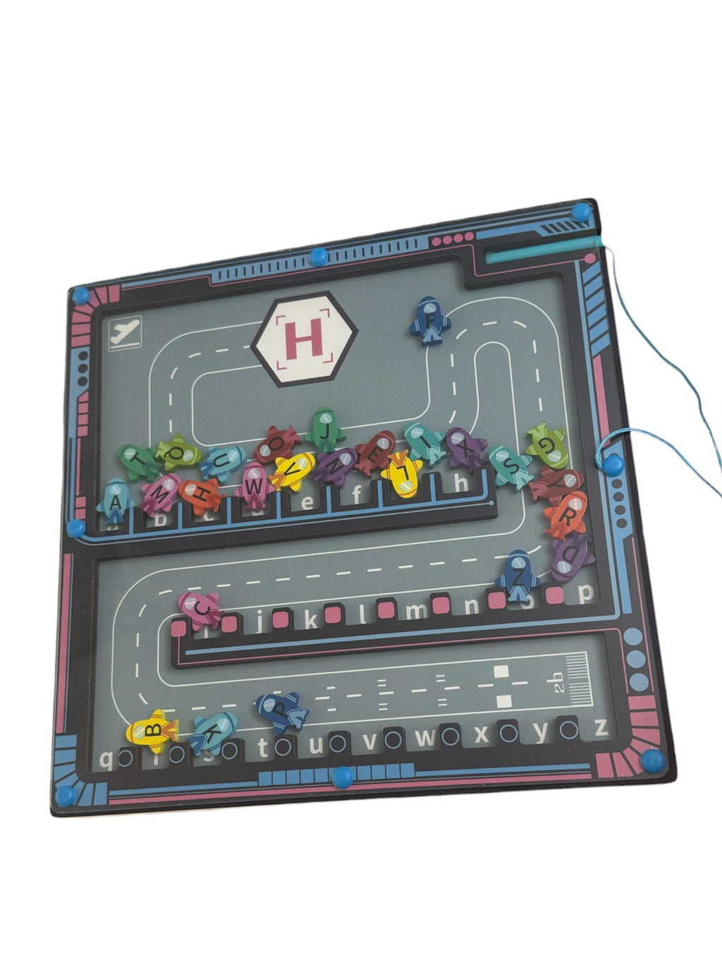 Joc educativ magnetic – Labirint Alfabet, 3+ ani