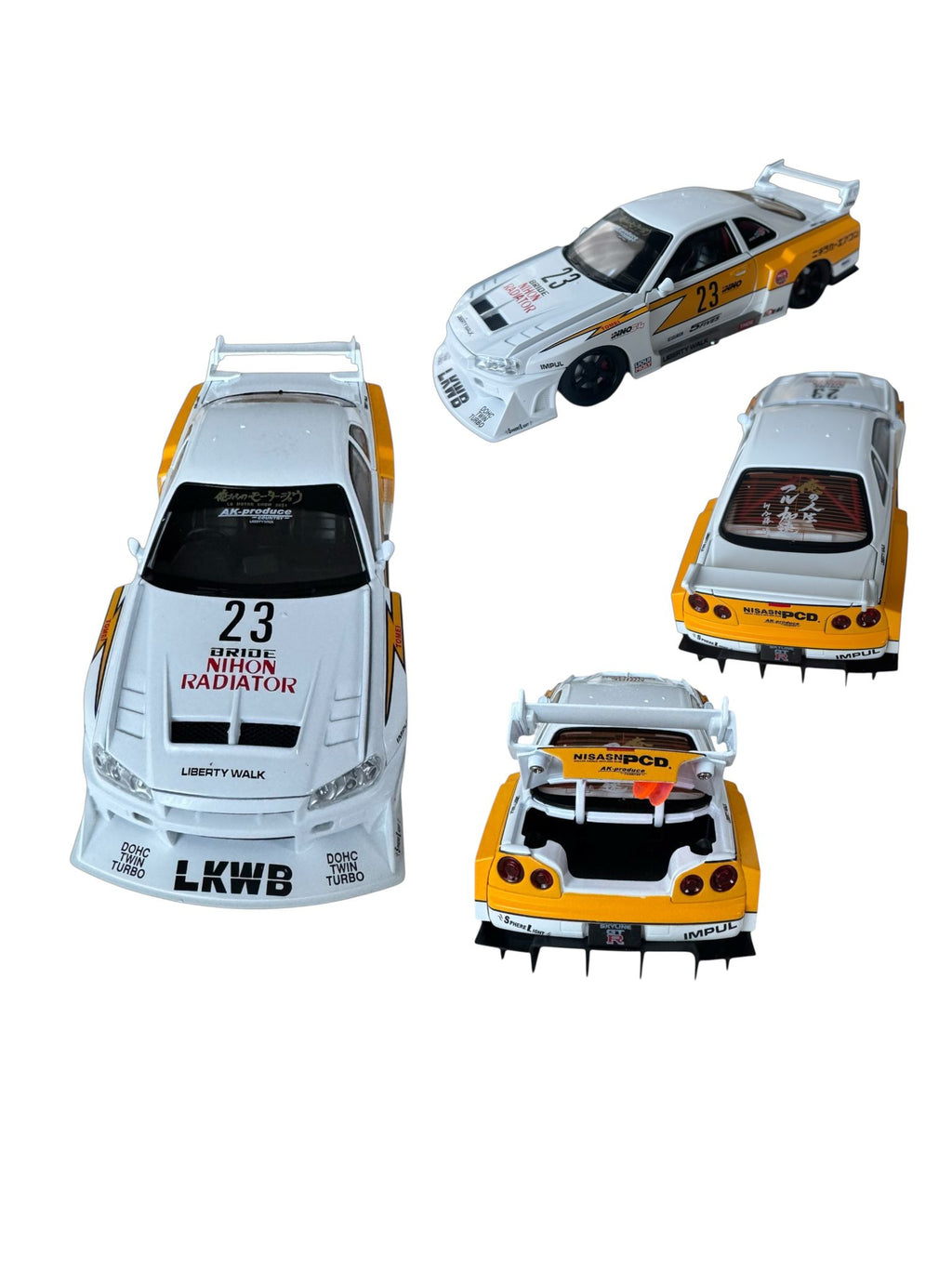 Mașină de colecție sport metalică 1:24 cu lumini și sunete, model racing cu portbagaj și uși funcționale