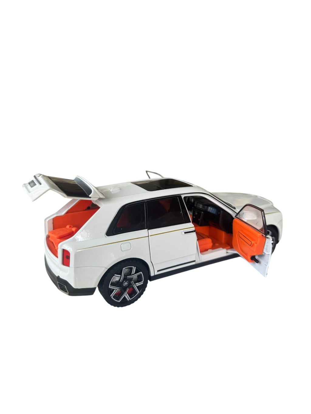 Mașină de colecție SUV lux, model metalic 1:24, cu lumini și sunete, uși și capotă funcționale