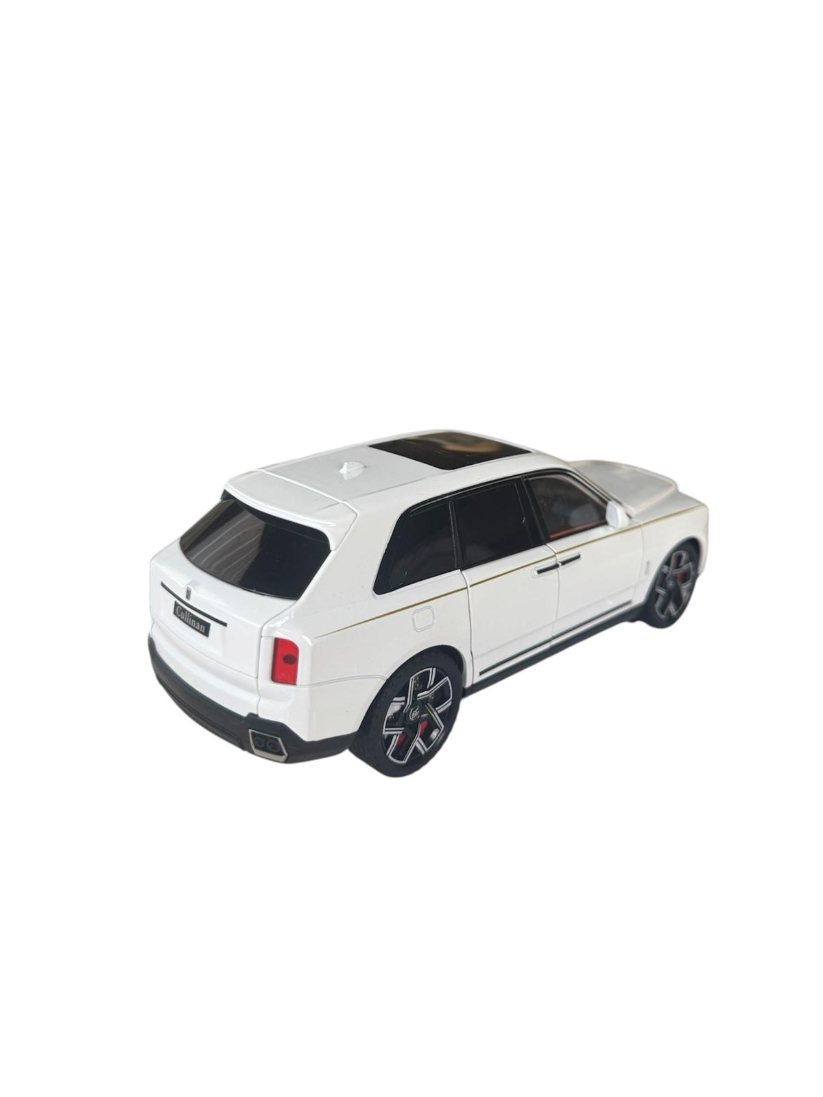 Mașină de colecție SUV lux, model metalic 1:24, cu lumini și sunete, uși și capotă funcționale